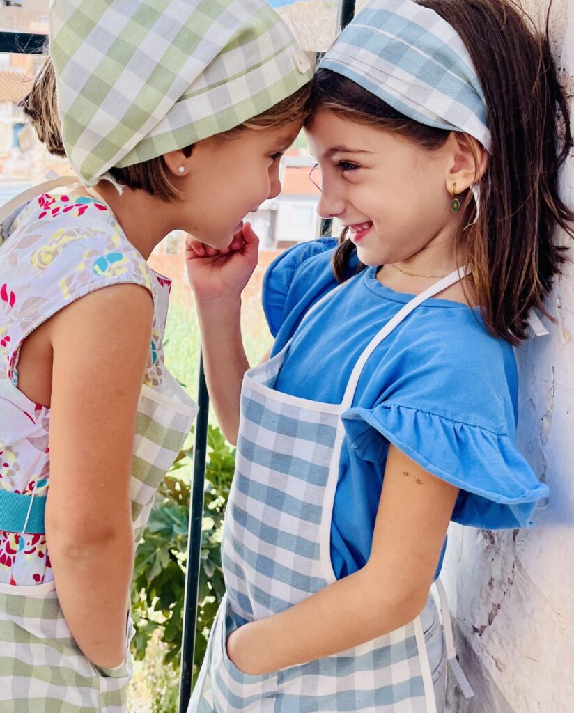 Pack de 2 Delantales y Pañoletas – Para niños