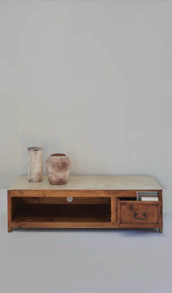 Sándalo - Mueble auxiliar restaurado